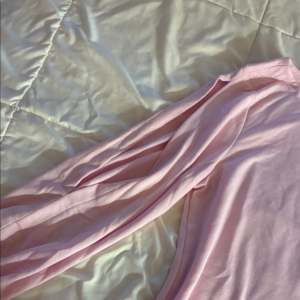 NWT Time and Tru Pink Long Sleeve Women's Top with Cutouts Size Medium - Picture 3 of 6